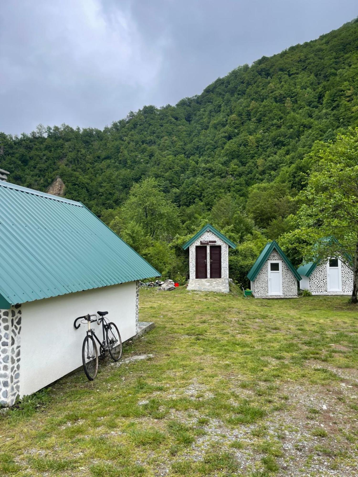 Private Accommodation Kalezic Mojkovac Buitenkant foto